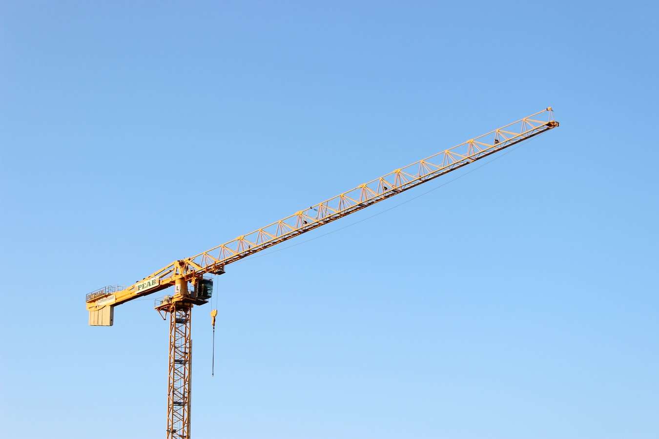 The Liebherr LR 11000 lattice boom crawler