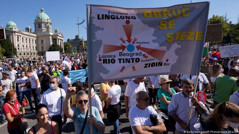 rio-tinto_protest