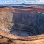 Open-pit-mine-highwalls
