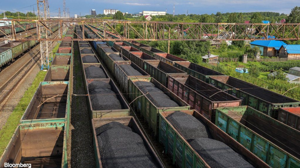 Monsoon Rains Dampen Coal India's Profit